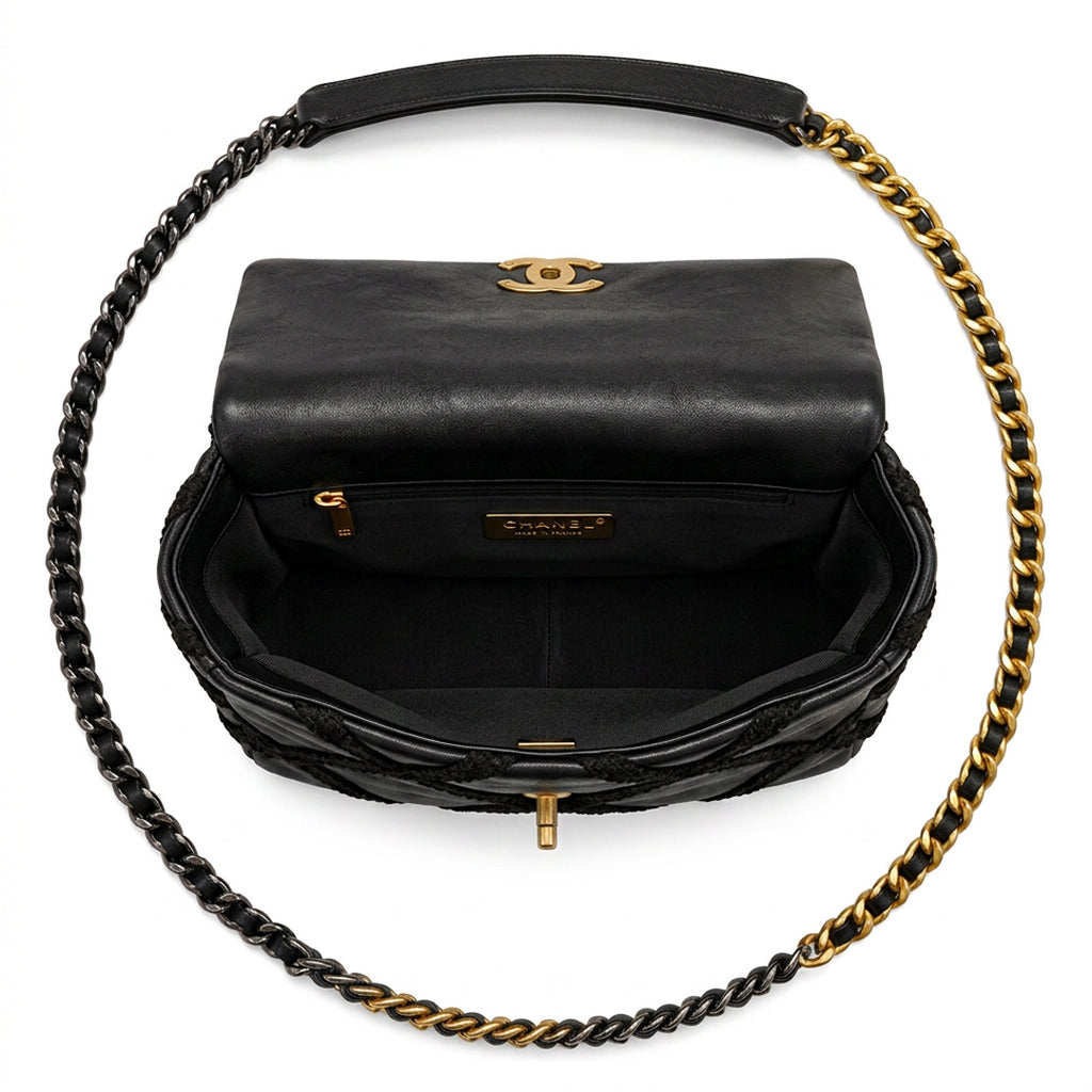 Oversized Diamond-Quilted Flap Bag - Black Lambskin & Mixed-Metal Hardware