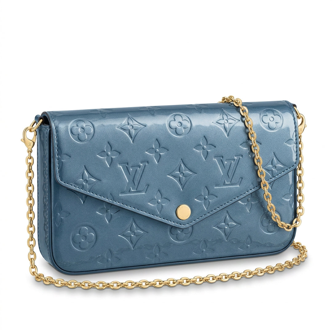 Chain Pochette Clutch - Glossy Patent Leather (Glacier Blue)