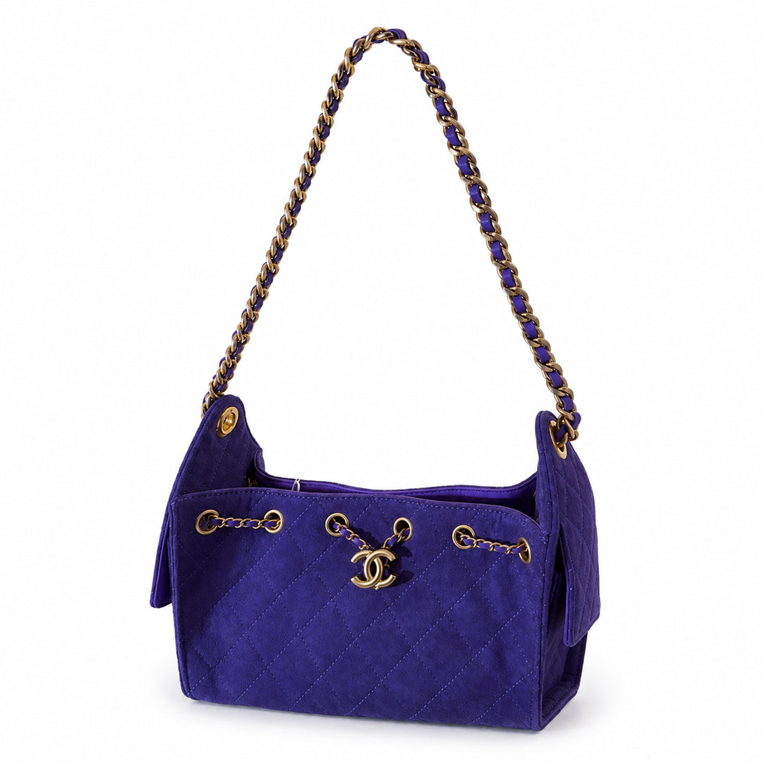 Amora Quilted Shoulder Bag