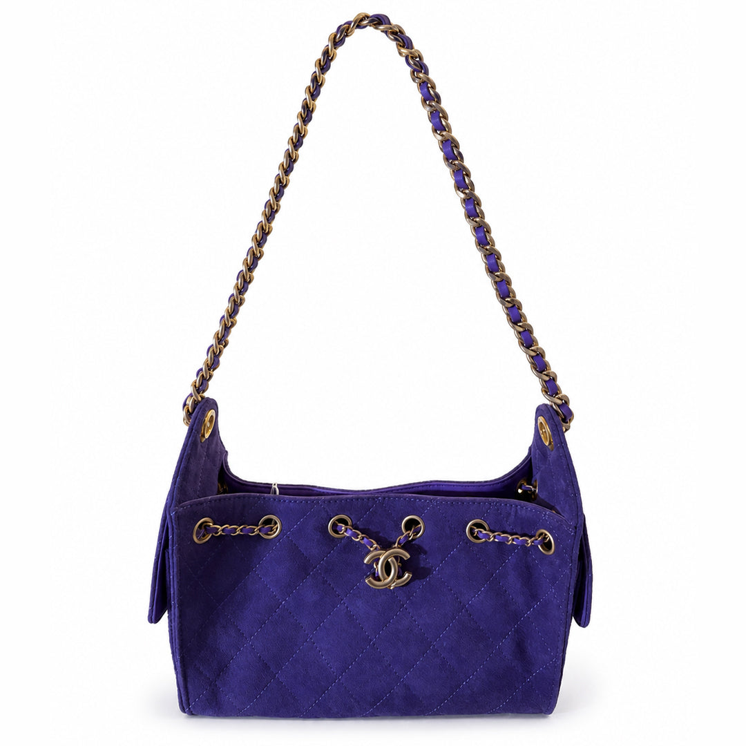 Amora Quilted Shoulder Bag