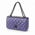 Luna Luxe Quilted Chain Shoulder Bag
