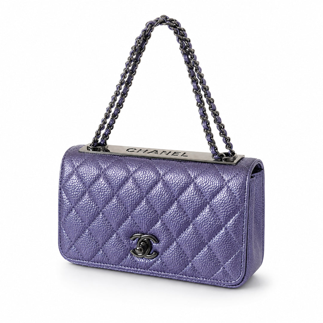 Luna Luxe Quilted Chain Shoulder Bag