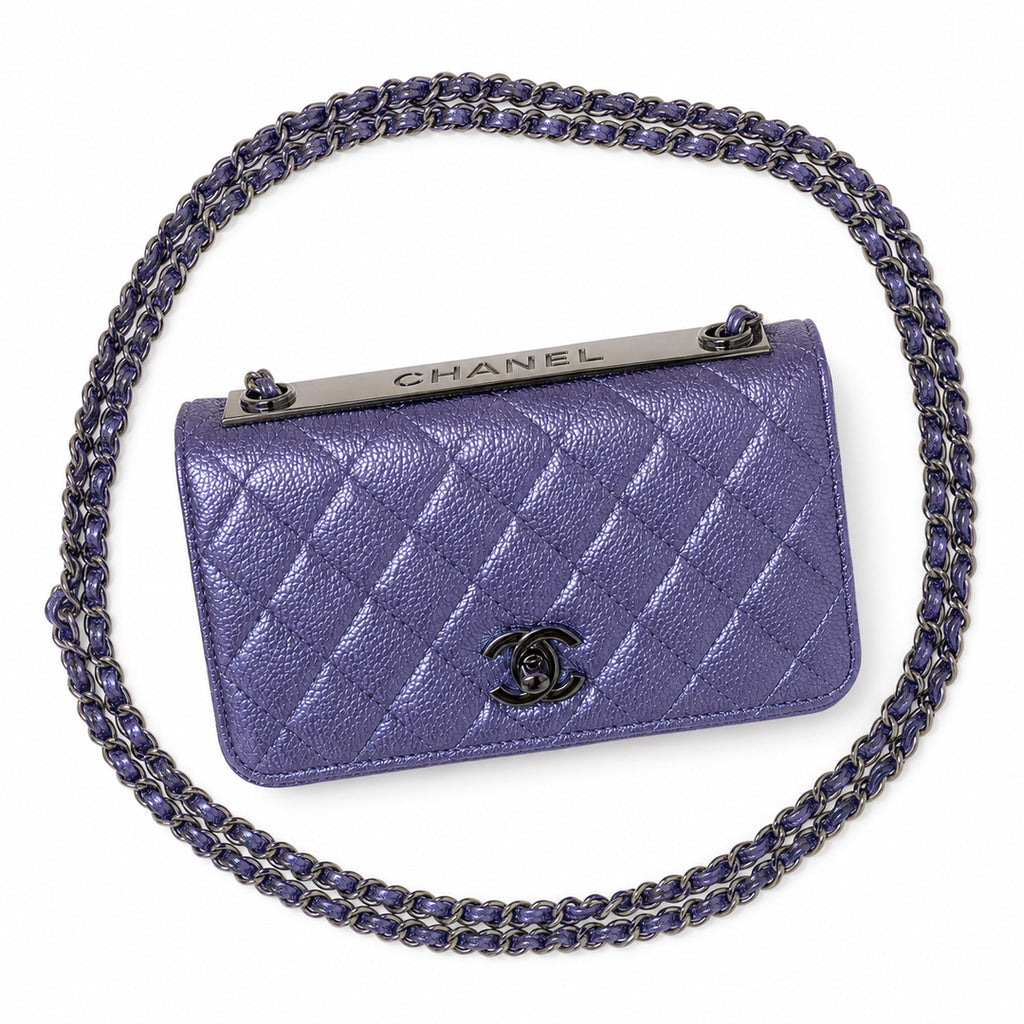 Luna Luxe Quilted Chain Shoulder Bag